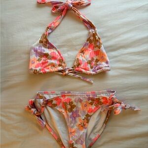 Floral bikini set